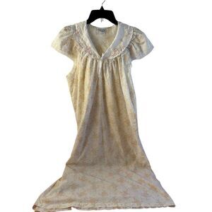 Deidre M pajama gown white orange flowers ruffle lace rn#1118838 Made USA medium